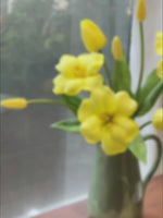 Golden Tulip Artificial Flower Arrangement for Warm Minimalist Living Spaces realistic artificial flower arrangement – produc