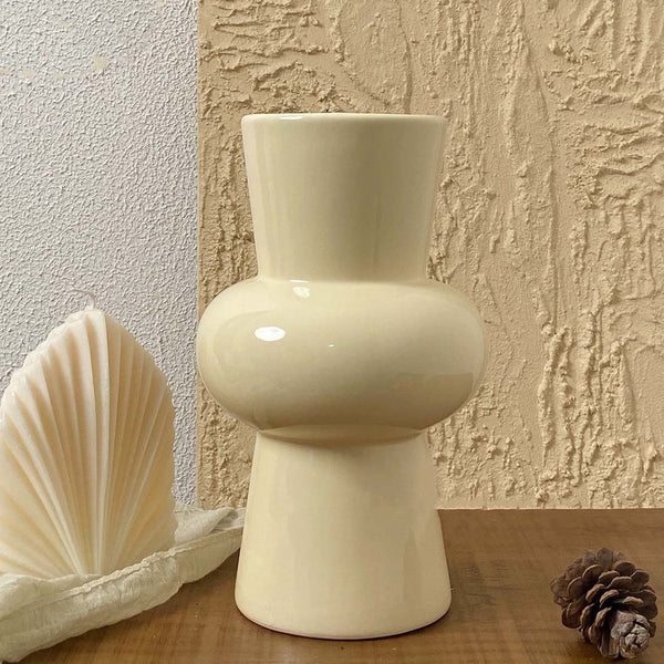 Retro Ceramic Vase - Light Yellow decorative vase for artificial flowers