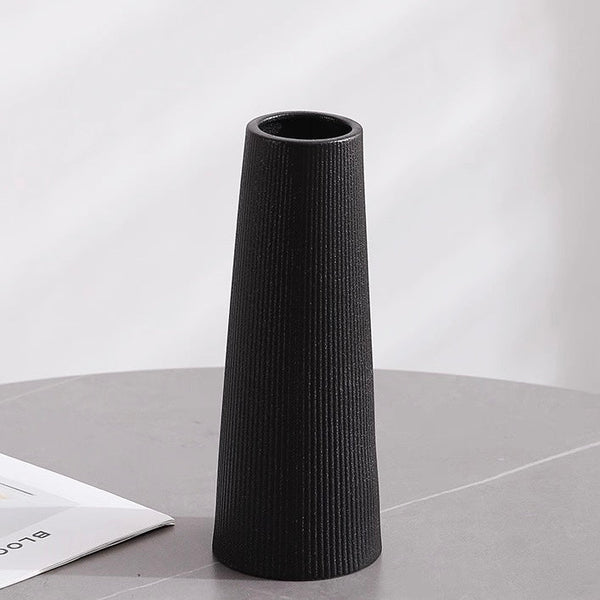 Textured Black Tapered Ceramic Vase decorative vase for artificial flowers