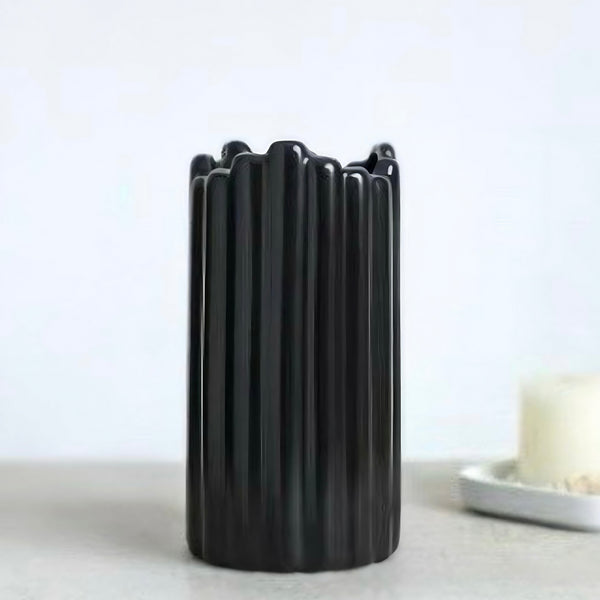 Ribbed Cylinder Vase - Black decorative vase for artificial flowers